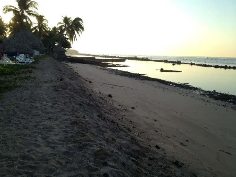 playa en la mañana