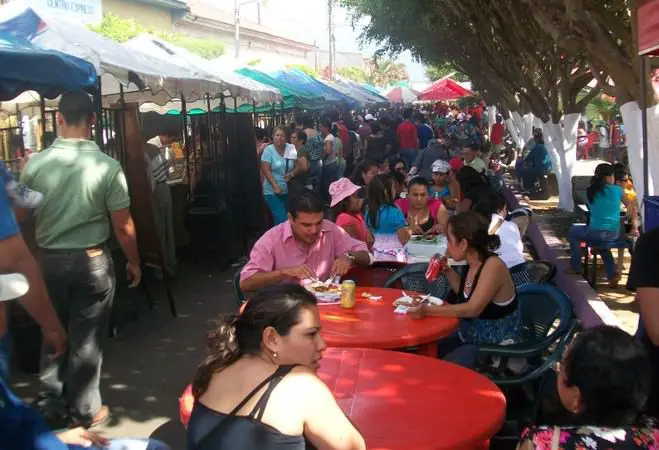 festivales-gastronomicos-en-juayua-ruta-de-las-flores