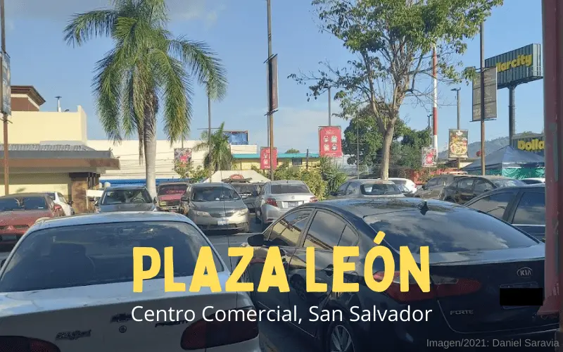 plaza-leon-san-salvador